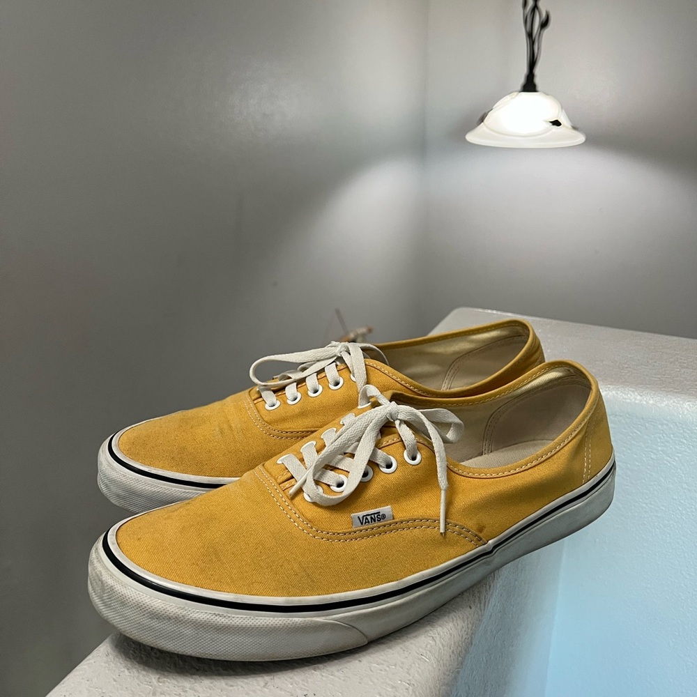 Vans Men's Yellow Canvas Sneakers